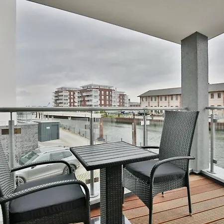 Marina, Cm18-4 Apartment